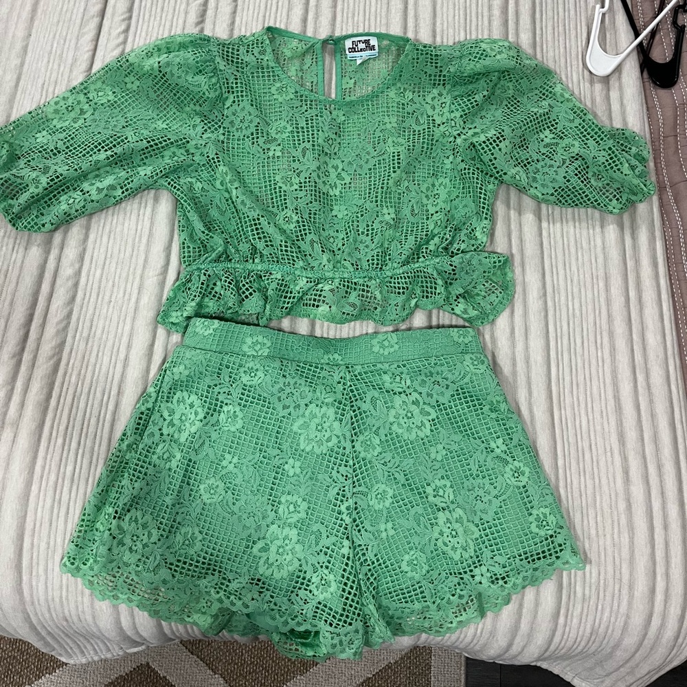 Two piece set